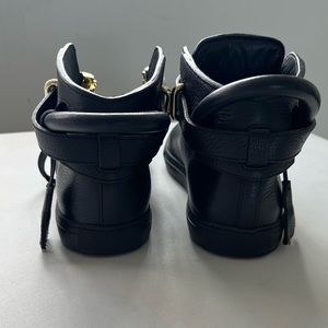 New Italy BUSCEMI, New